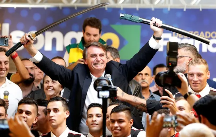 Bolsonaro: com a vitória, os investidores acreditam que a Bolsa subiria 15% (Rodolfo Buhrer/Reuters)