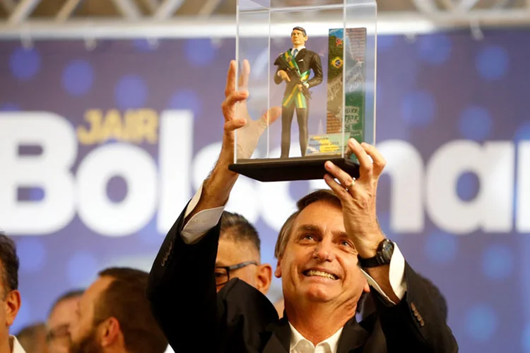 Bolsonaro: segundo a reportagem, no Brasil, a ascensão do conservadorismo estaria traduzida na figura do candidato (Rodolfo Buhrer/Reuters)