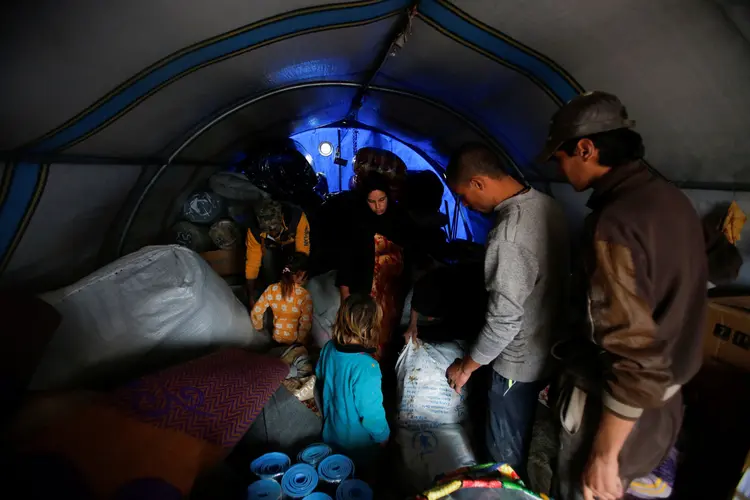 Iraque: cerca de 613 mil iraquianos deslocados vivem em acampanamentos, segundo a ONU (Khalid Al-Mousily/Reuters)