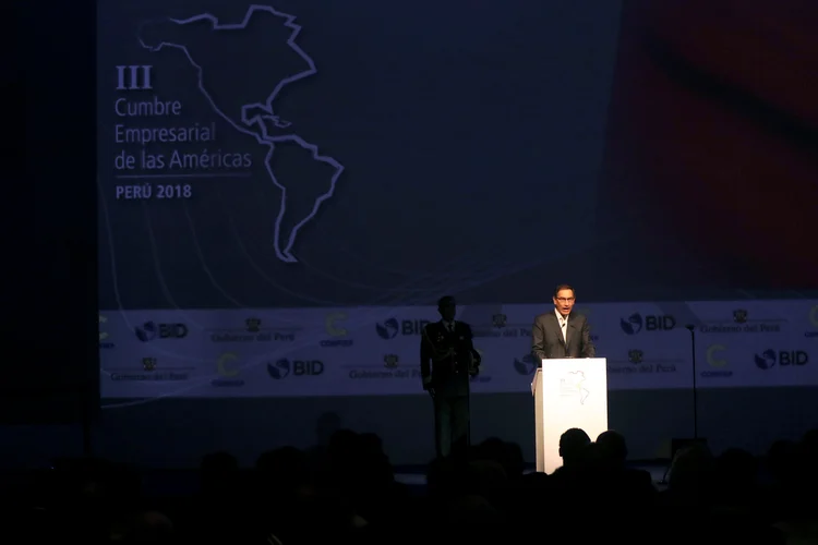 Vizcarra: "O crescimento econômico sustentável não pode se dar sem institucionalidade" (Mariana Bazo/Reuters)