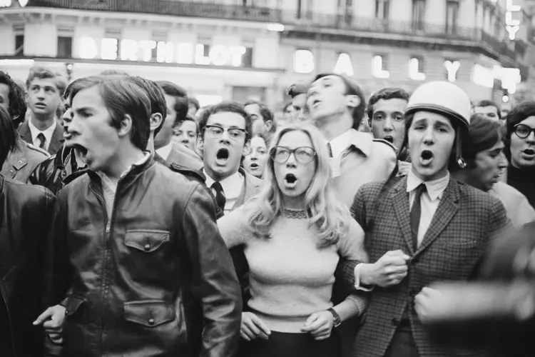 França: os eventos de maio de 1968 começaram com protestos universitários em Sorbonne (Reg Lancaster/Daily Express/Hulton Archive/Getty Images)