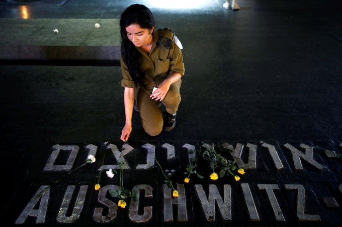 Israel homenageia os 6 milhões de judeus vítimas do Holocausto