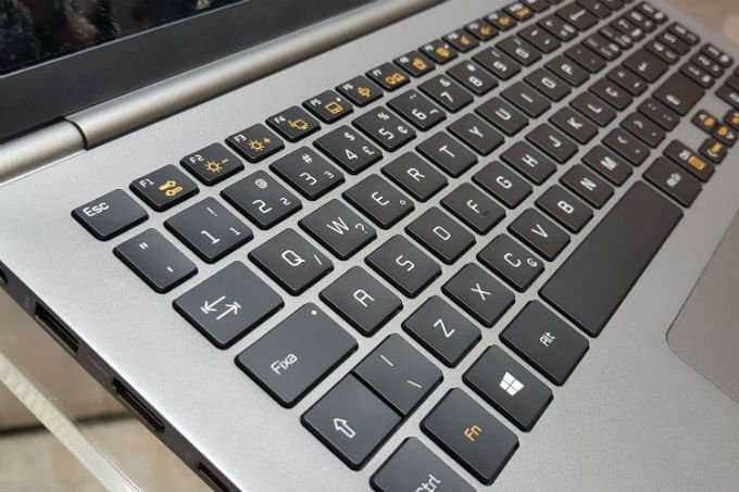 LG lança notebook com bateria para mais de 20 horas de uso