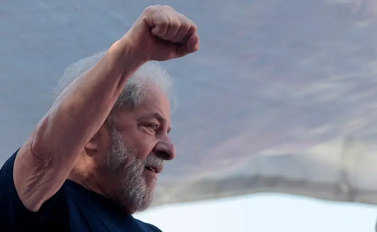 Lula, no Sindicato dos Metalúrgicos, em  São Bernardo do Campo  (Leonardo Benassatto/Reuters)
