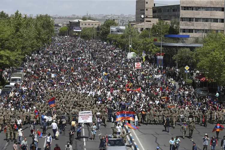 Armênia: as manifestações começaram no último dia 13 em várias cidades do país (Vahram Baghdasaryan/Photolure/Reuters)