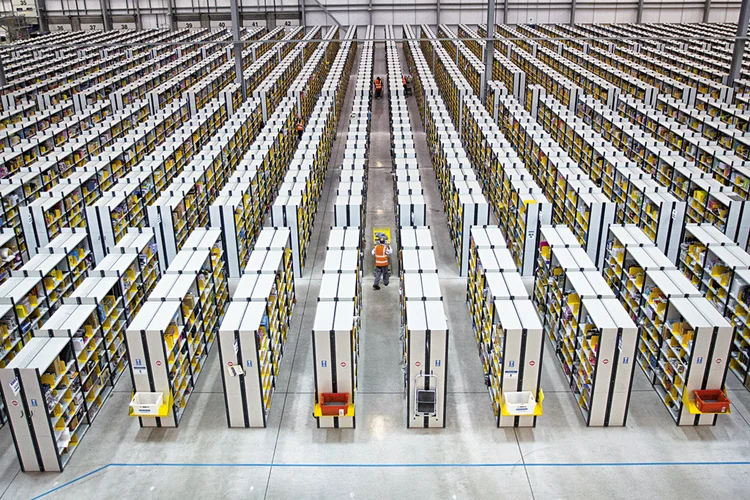 Amazon: a expectativa é que a empresa apresente faturamento de 50,2 bilhões de dólares no primeiro período do ano (Simon Dawson/Getty Images/Getty Images)