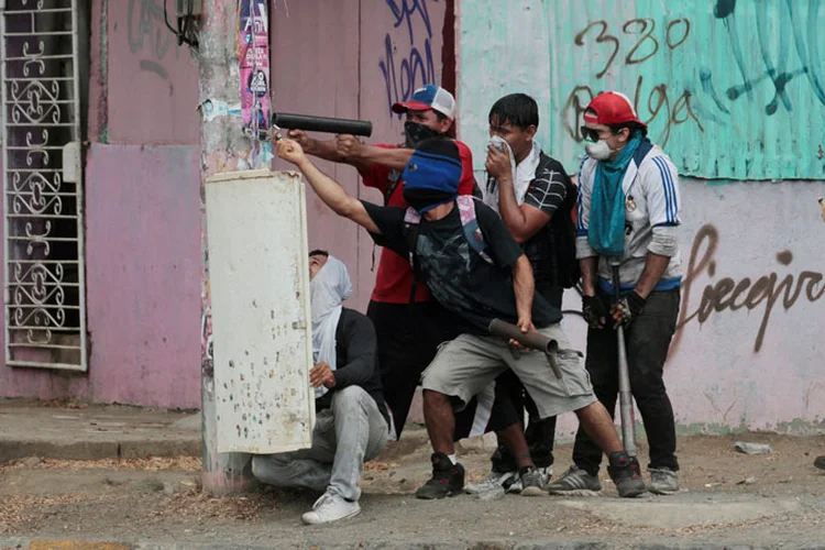 Nicarágua: os protestos envolveram também saques em lojas e supermercados (Oswaldo Rivas/Reuters)