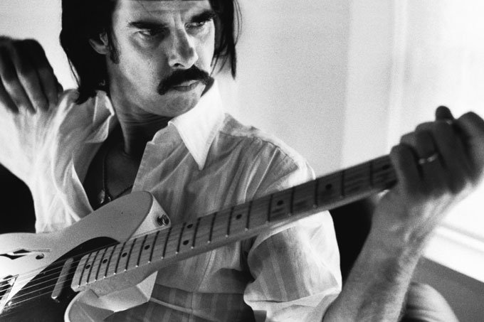 Nick Cave volta a SP e faz show em outubro no Espaço das Américas