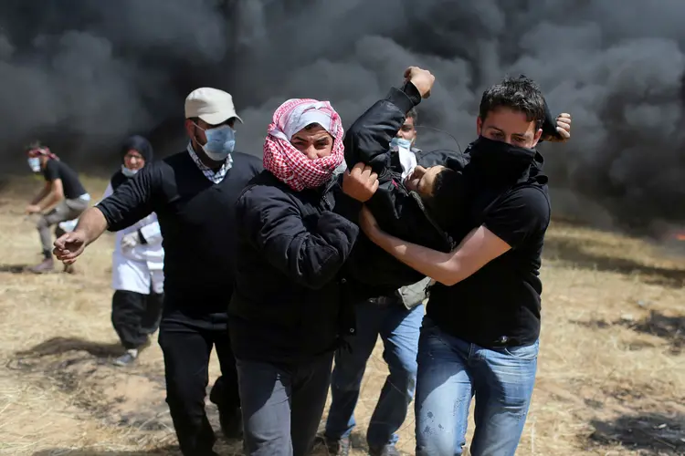 Protestos na Faixa de Gaza (Ibraheem Abu Mustafa/Reuters)