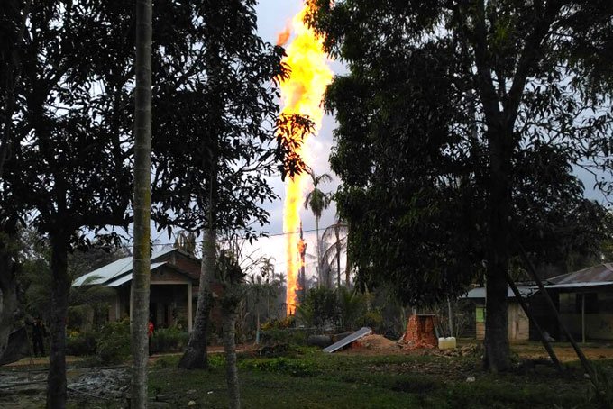 Incêndio em poço ilegal de petróleo mata 18 pessoas na Indonésia