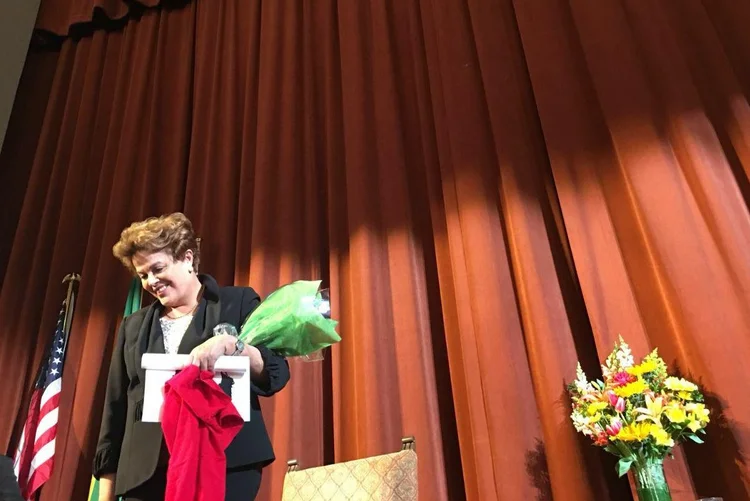Dilma Rousseff fala em evento em Berkeley, nos Estados Unidos (Valéria Bretas/Site Exame)