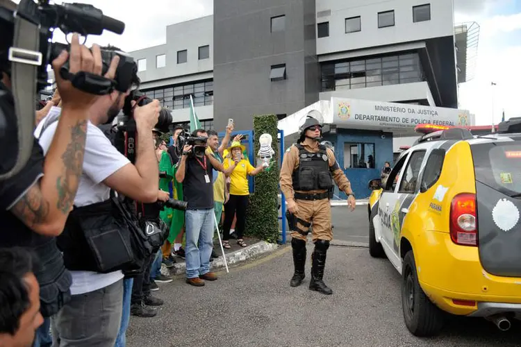 Polícia Federal: corporação deixou à disposição durante todo o dia a equipe de Controle de Distúrbio Civil (Marcello Casal Jr/Agência Brasil)