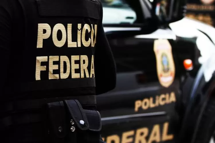 Polícia Federal: grupo operava nas fábricas de cigarro em nome de "laranjas", não pagava os impostos e ficava com o lucro (Vagner Rosário/VEJA)