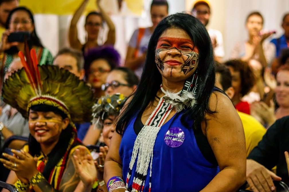 “Hoje o índio não está só no mato”, diz Sônia Guajajara