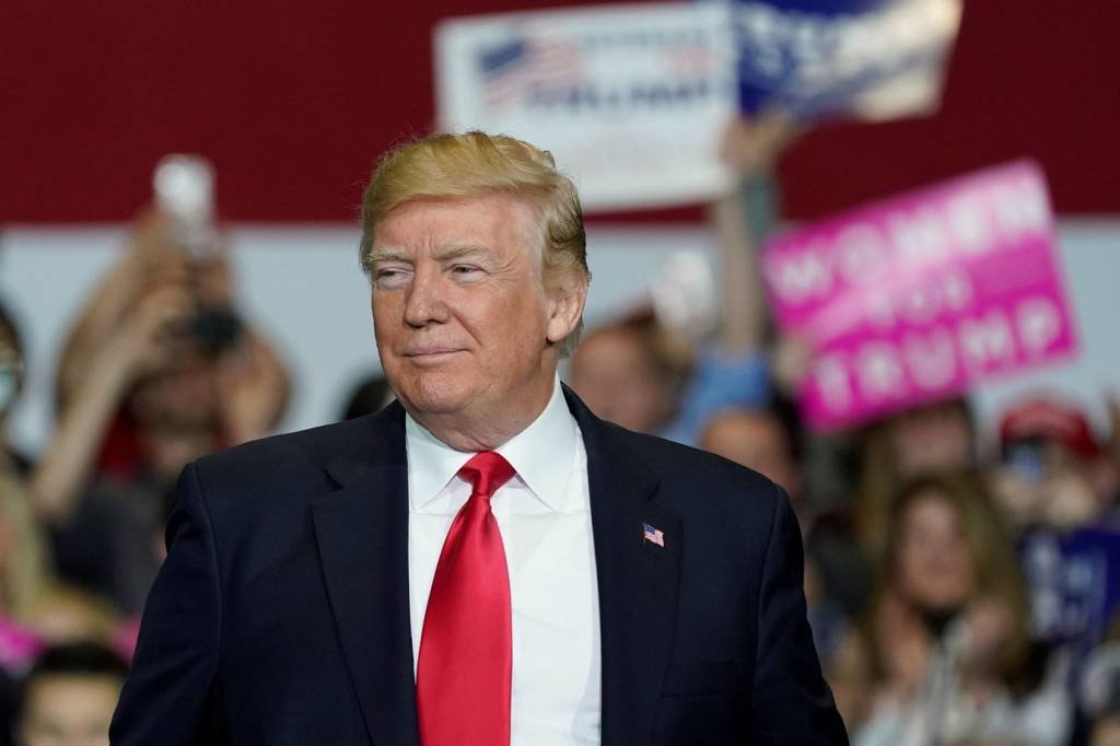 Trump mantém aliados dos EUA e produtores em suspense sobre tarifas