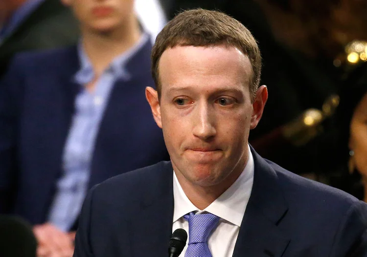 Zuckerberg: presidente do Facebook é bombardeado pelos senadores americanos (Leah Millis/Reuters) (Leah Millis/Reuters)