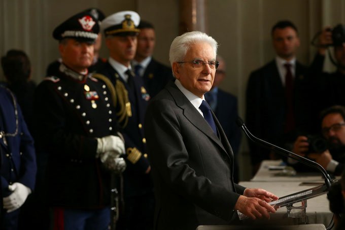 Mattarella faz últimas consultas para tentar formar governo na Itália