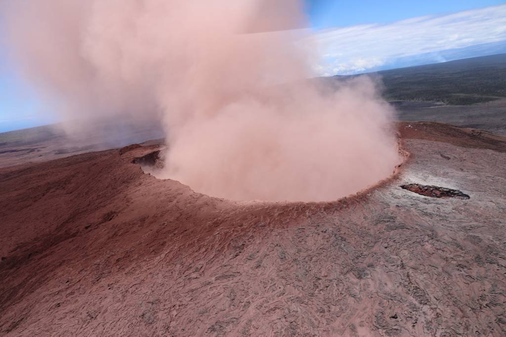 Terremoto de 6,9 graus sacode Havaí em meio à erupção do Kilauea