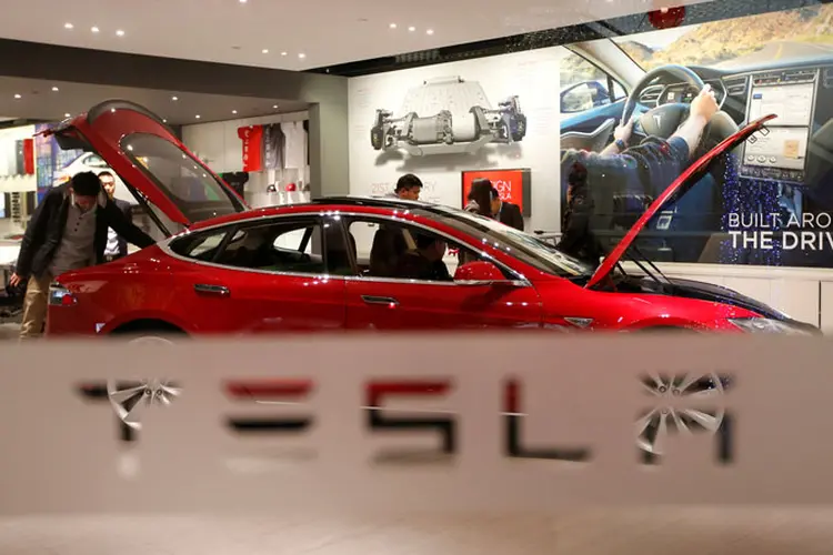 Carro da Tesla: relatório não indicou se o piloto automático estava sendo usado no momento do acidente que matou o proprietário de um Tesla Model 3 (Kim Kyung-Hoon/Reuters)