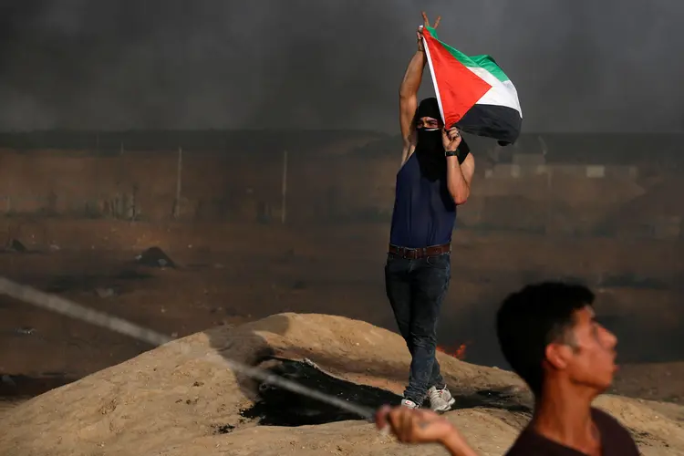 Faixa de Gaza: na segunda-feira, soldados israelenses enviados para região mataram 59 palestinos que participavam de uma manifestação (Mohammed Salem/Reuters)