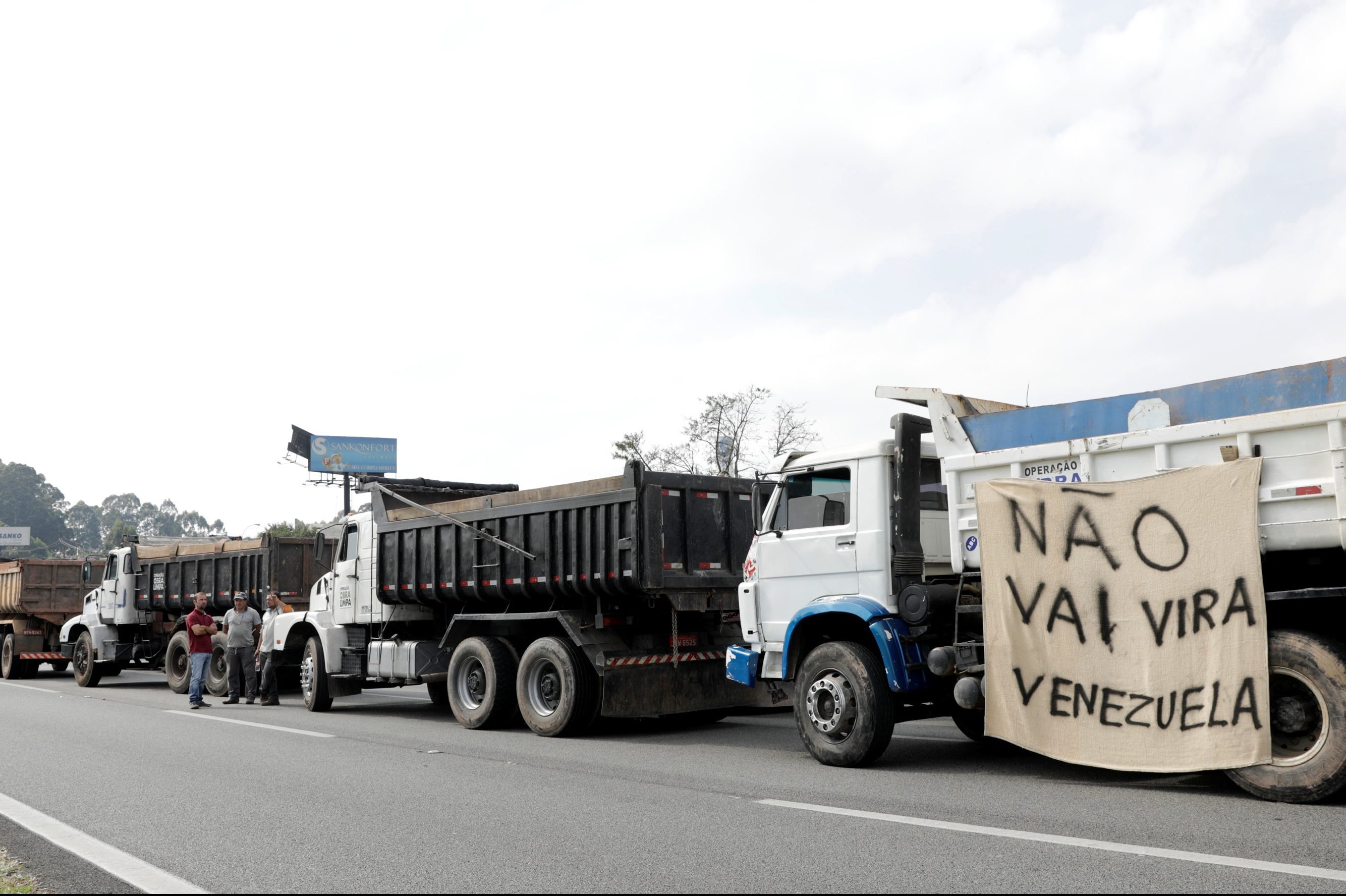 O que querem os caminhoneiros em greve