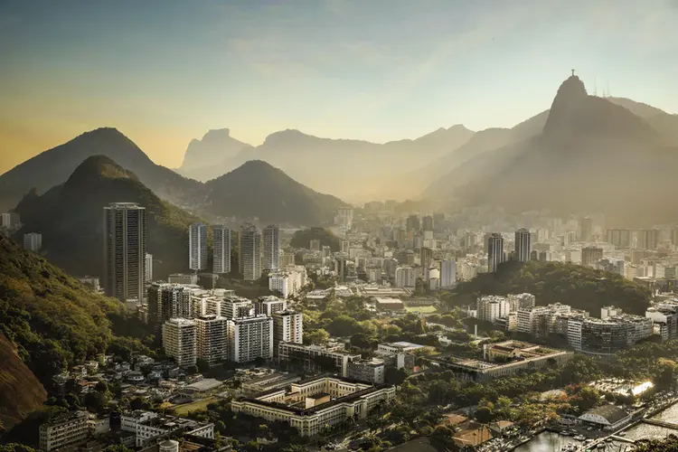Rio de Janeiro: Gastos com reajustes e planos salariais do estado podem chegar a R$ 1,6 bi (Robin Simon/Glow Images/Exame)