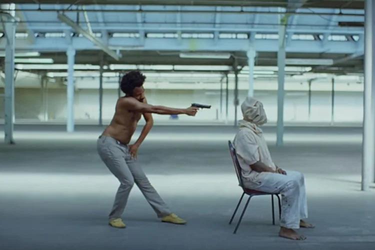 Imagem do clipe This Is America (Youtube/Reprodução)