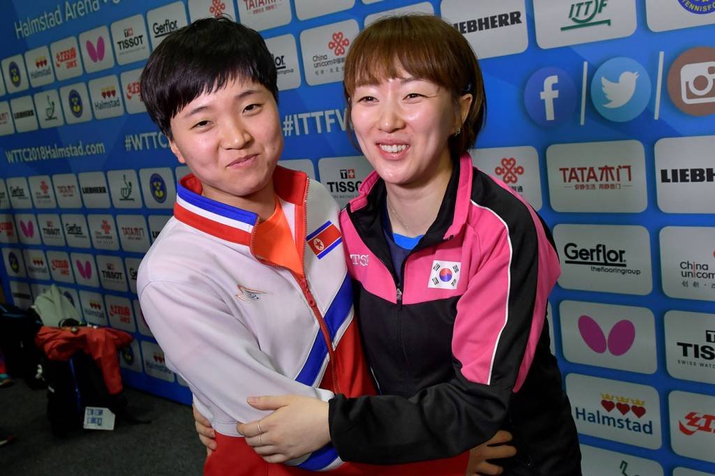 Coreias se unificam e vão juntas às semis de Mundial de tênis de mesa
