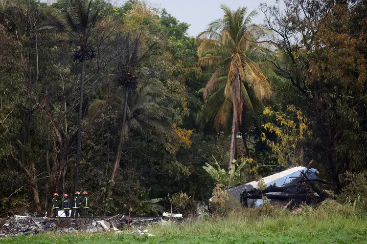 Acidente de avião: única sobrevivente foi a cubana Mailén Díaz Almaguer, de 19 anos, que está em estado crítico no hospital (Alexandre Meneghini/Reuters)
