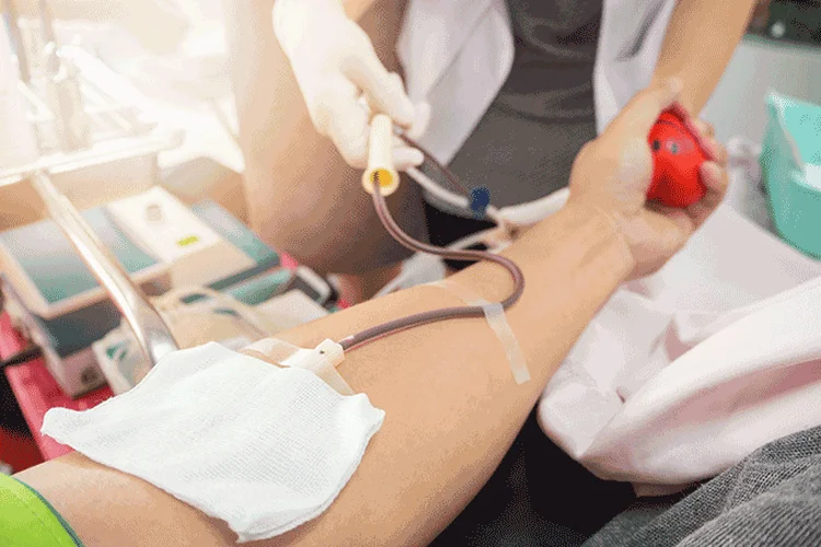 Doação de sangue: a Ambrosia Health atraiu quase 150 pacientes em seu último teste clínico (jat306/Thinkstock)