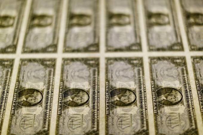 Há uma onda favorável ao dólar se formando no mundo?