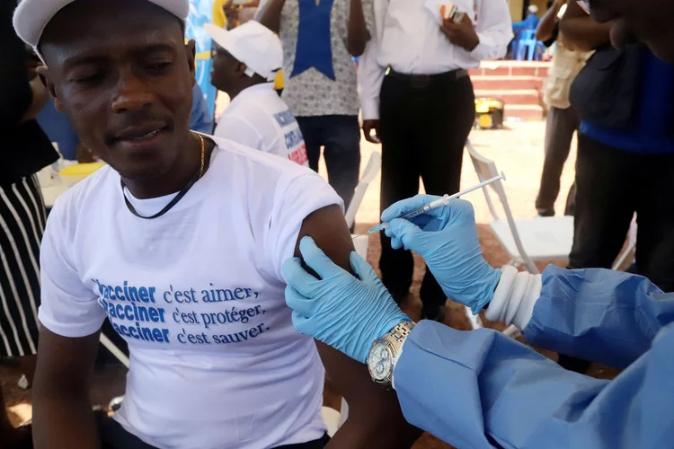 Epidemia de ebola na República Democrática do Congo (Kenny Katombe/Reuters)