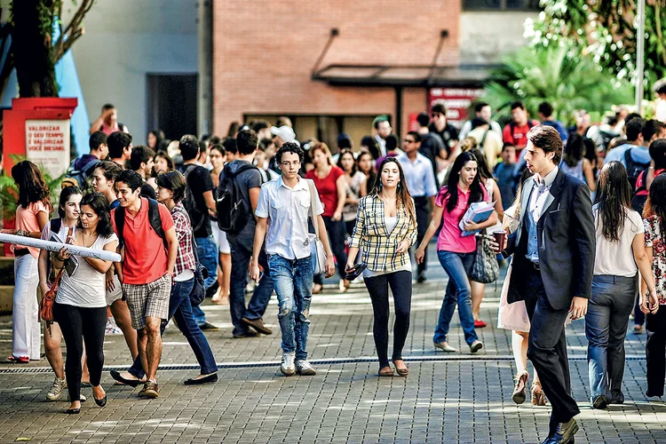 Estudantes em São Paulo (Alexandre Battibugli/Exame)