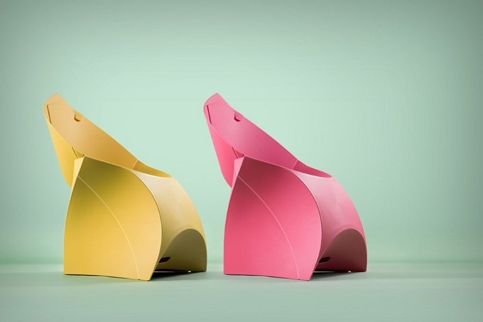Designers criam poltrona inspirada na técnica dos origamis