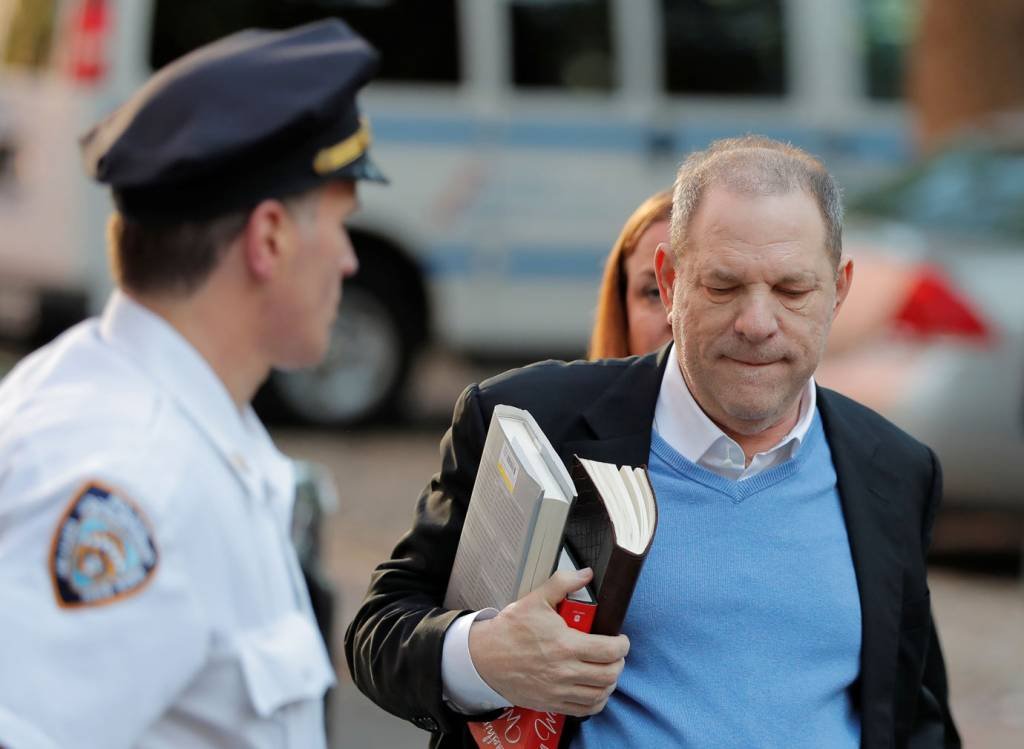 Harvey Weinstein é preso nos EUA
