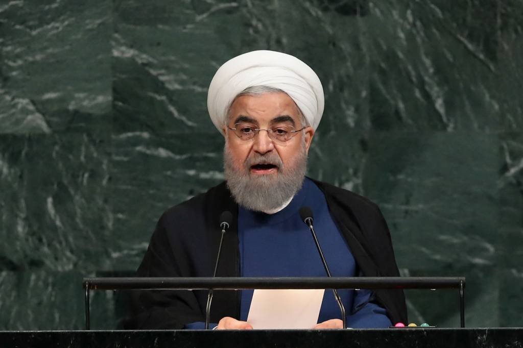 Presidente do Irã diz que país está em "luta econômica" com os EUA