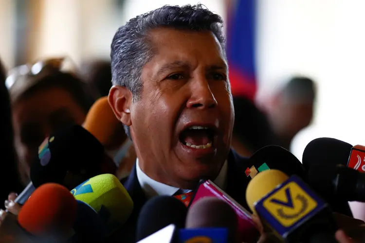 Henri Falcón: candidato argumentou que a abstenção eleitoral equivale a pedir votos pelo presidente Nicolás Maduro (Marco Bello/Reuters)