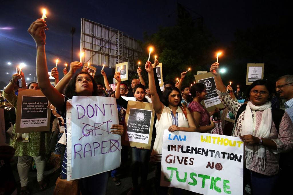 Índia tem novo caso de adolescente estuprada e queimada
