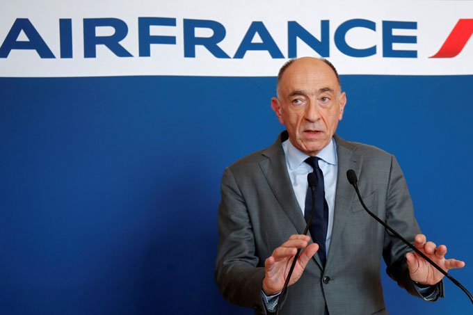 Ação da Air France registra queda de 13% após renúncia do presidente