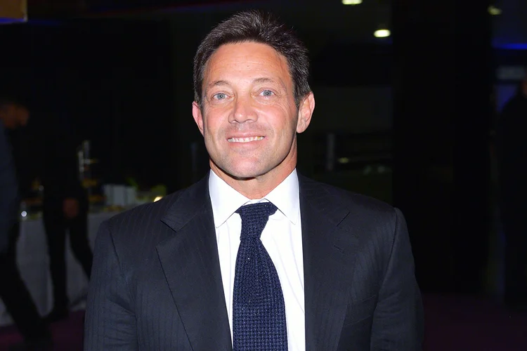 Jordan Belfort teve sua história interpretada por Leonardo DiCaprio no filme "O Lobo de Wall Street" (Michael Loccisano/Getty Images)
