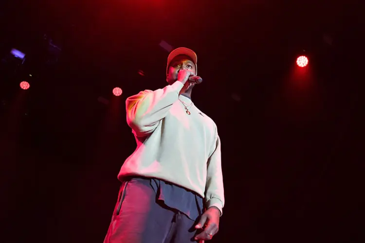 Kanye: o artista, de 40 anos voltou a frequentar as redes sociais em abril, depois de uma longa ausência, atribuída a uma depressão (Neilson Barnard/Getty Images)