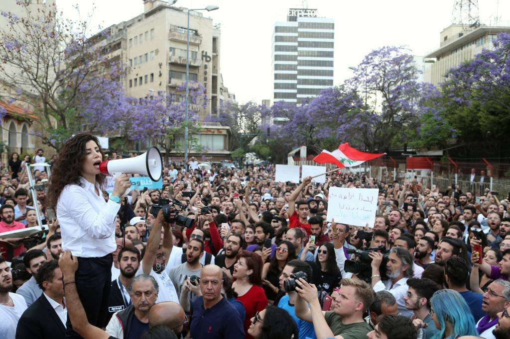 Libaneses protestam contra resultado de eleição em Beirute