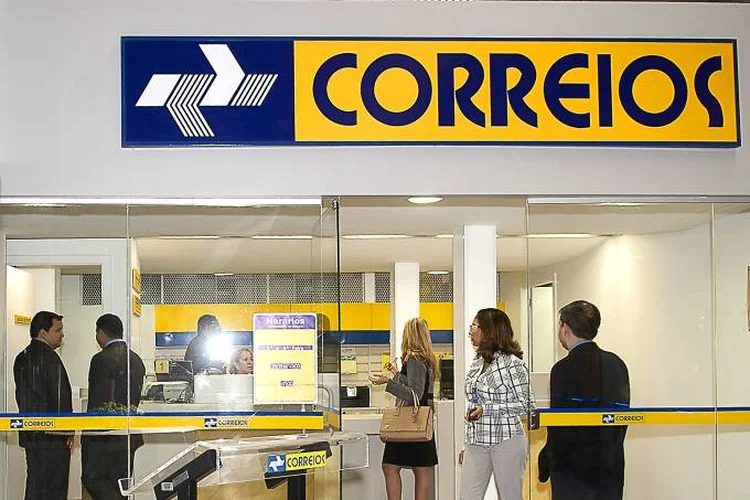 Os Correios têm cerca de 11 mil pontos de atendimento em todo o país (Elza Fiuza/Agência Brasil)