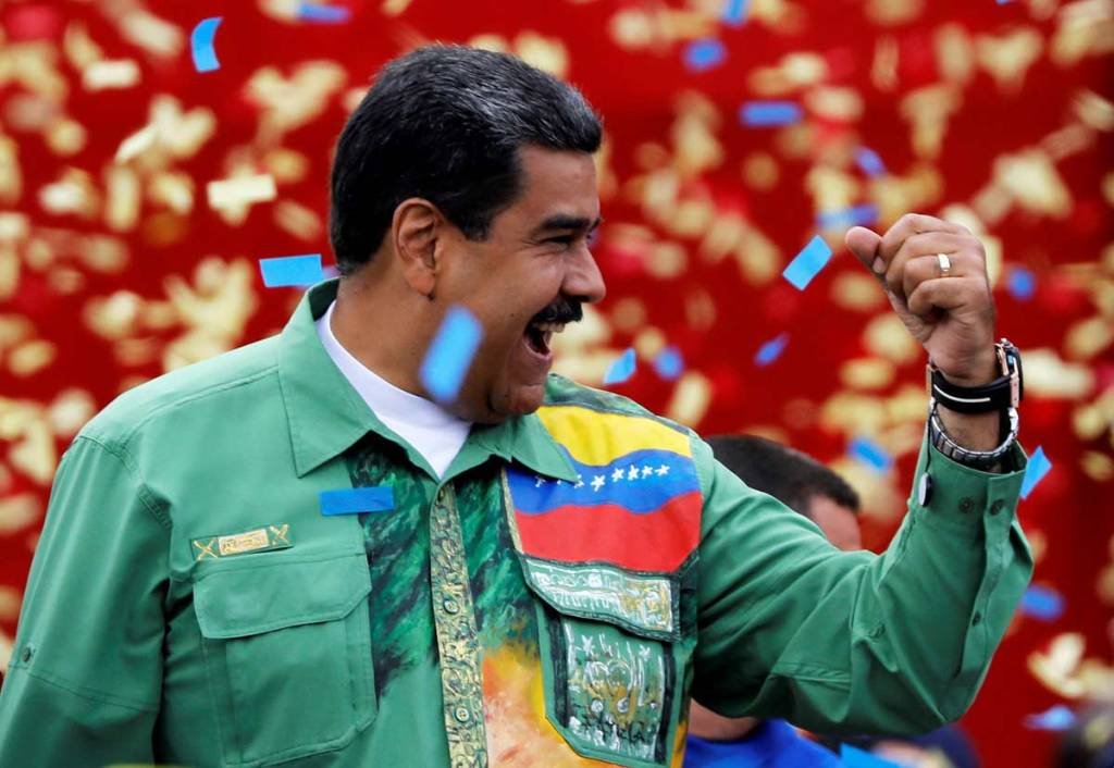 Maduro celebra: Estados Unidos, União Europeia e países vizinhos não reconhecem o resultado (Reuters/Reuters)