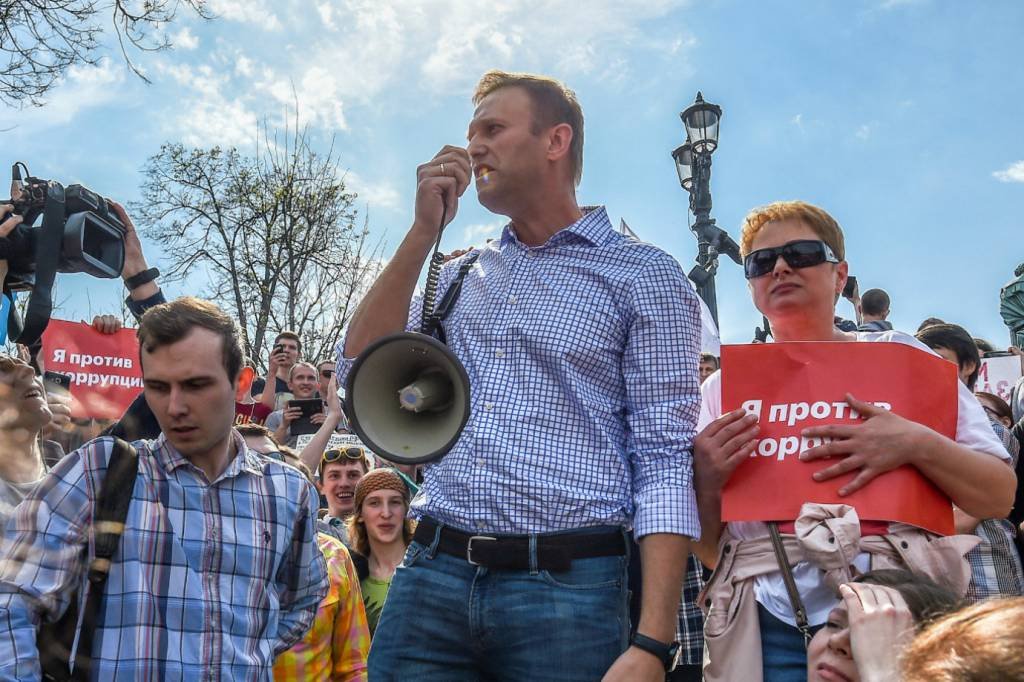 Líder opositor russo Alexei Navalny é detido em protesto contra Putin
