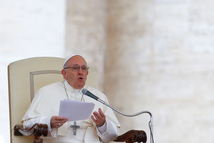 A data da nova viagem do sacerdote espanhol ao Chile ainda não foi divulgada (Stefano Rellandini/Reuters)