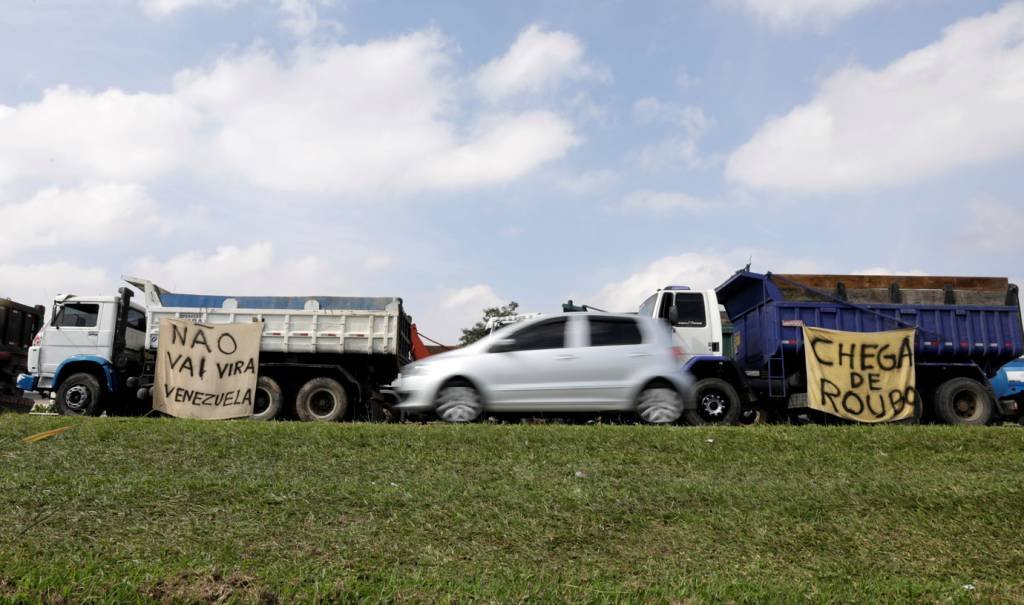 Abiove, Acebra e Anec negam negociação sobre frete com caminhoneiros