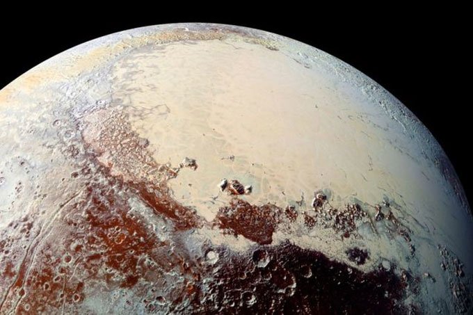 Pesquisadores encontram dunas surpreendentes em Plutão