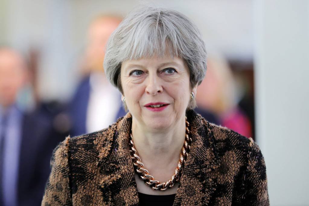 Governo de Theresa May é testado em eleições municipais na Inglaterra