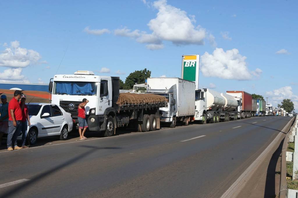 Sobe para 30 número de decisões da Justiça proibindo obstrução em rodovias